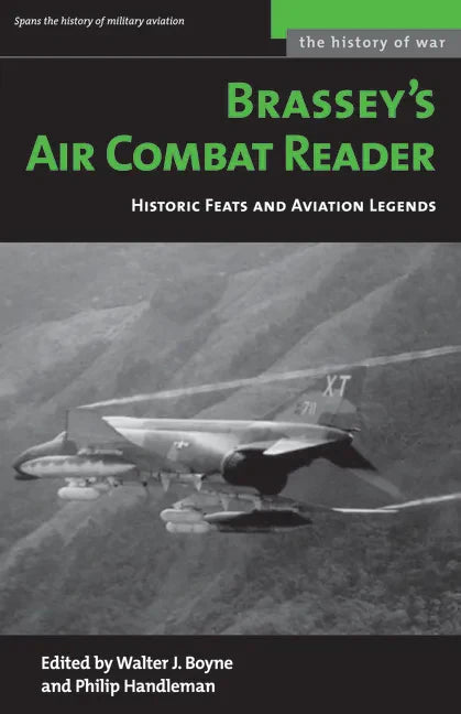 Brassey's Air Combat Reader: Historic Feats and Aviation Legends - Paperback